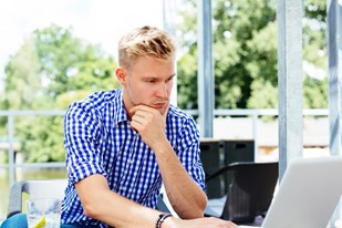 Should You Use an Online Agent to Sell Your Property?