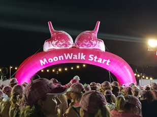 Warners Team Completes Charity MoonWalk