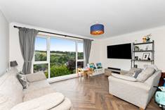 8 Waulkmill Road, Penicuik, EH26 8LB