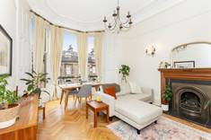 15/2 Coates Gardens, Haymarket, Edinburgh, EH12 5LG