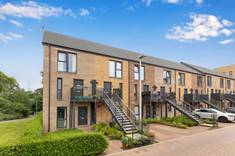 44 Cunningham Square, Portobello, Edinburgh, EH15 1BJ