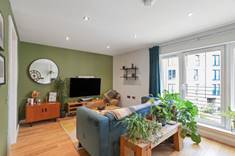 2/9 Whyte Place, Abbeyhill, EDINBURGH, EH7 5TA