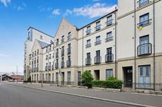 13/4 Sandpiper Road, Newhaven, Edinburgh, EH6 4TR