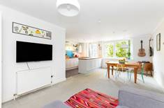 3/18 Saunders Street, Stockbridge, Edinburgh, EH3 6TR