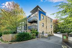 5/2 Bell's Mills, Dean Village, Edinburgh, EH4 3DG