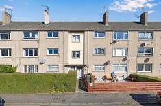 13/6 Firrhill Crescent, Colinton, Edinburgh, EH13 9EN