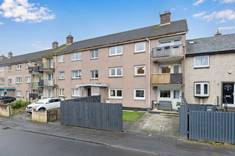 95/4 Dochart Drive, Clermiston, Edinburgh, EH4 7LT