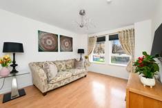 20/2, Parkside Terrace, Newington, Edinburgh, EH16 5XW