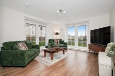 135 Burnbrae Road, Bonnyrigg, EH19 3DA