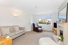 44 Moat View, Roslin, EH25 9NZ