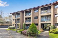 35/2 York Road, Trinity, Edinburgh, EH5 3EG