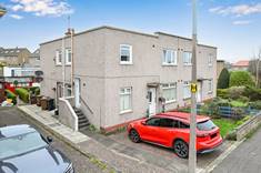 67 Northfield Farm Avenue, Northfield, Edinburgh, EH8 7QY