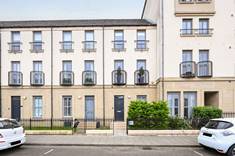 4 Windrush Drive, Newhaven, Edinburgh, EH6 4TN