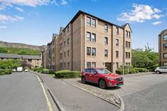37/6 Parkside Terrace, Newington, Edinburgh, EH16 5XR