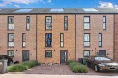 19 Cunningham Square, Portobello, Edinburgh, EH15 1BA