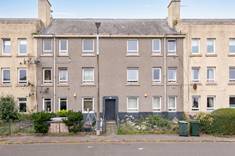 26/5 Pilton Drive North, Edinburgh, EH5 1NG