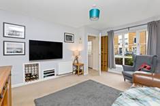 27 South Chesters Drive, Bonnyrigg, EH19 3WJ