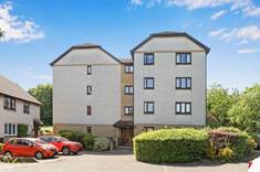 50/6 Dalmeny Road, Trinity, Edinburgh, EH6 4QY