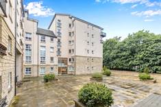 24/8 Springfield Street, Leith, Edinburgh, EH6 5DE