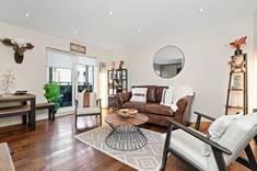 14/5 Colonsay Close, Granton, Edinburgh, EH5 1BF