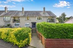 30/4 Meadowfield Drive, Duddingston, Edinburgh, EH8 7PA