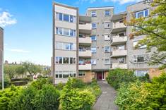58 Falcon Court, Morningside, Edinburgh, EH10 4AF