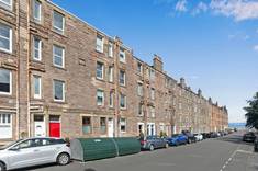 24/7 Kings Road, Portobello, Edinburgh, EH15 1DZ