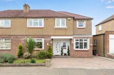 39 Craigmount Grove North, Corstorphine, Edinburgh, EH12 8BZ