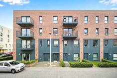 1/11 Chandler Crescent, Leith, Edinburgh, EH6 7AP