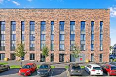 9/8 Muirhouse Crescent, Muirhouse, Edinburgh, EH4 4QF