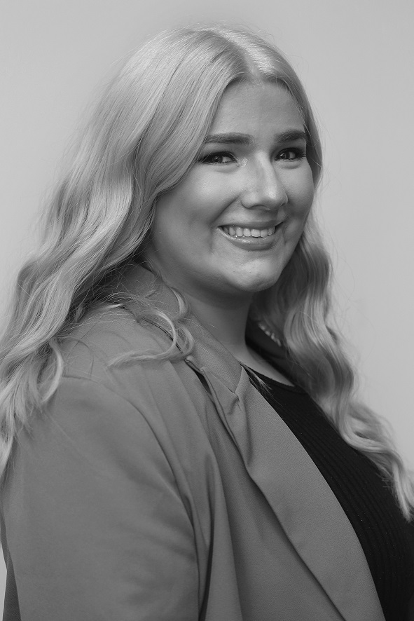 Chloe Smith - Solicitor