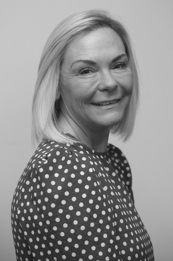 Sarah Conlon - Cashroom Assistant
